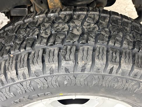 Used 2017 Toyota Tundra SR5 AWD/4WD image 32