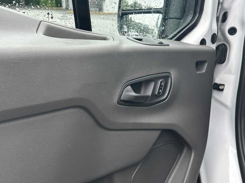 Used 2025 Ford Transit 250 Low Roof w/ Exterior Upgrade Package RWD image 15