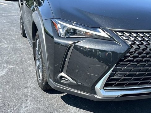 Used 2024 Lexus UX 250h FWD image 10