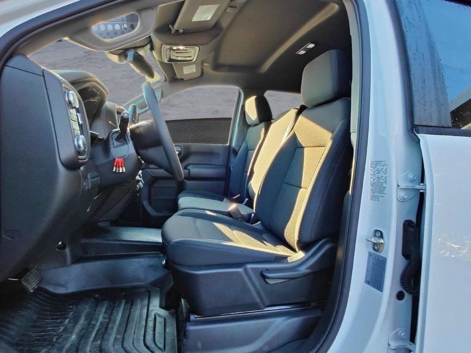 Used 2024 GMC Sierra 3500 Pro AWD/4WD image 18