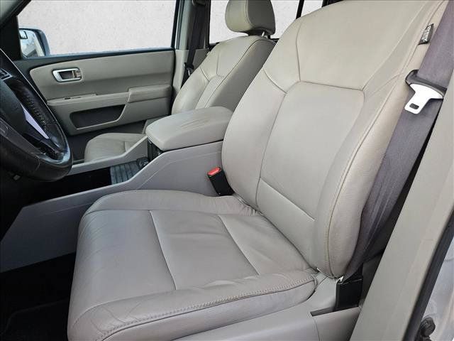 Used 2013 Honda Pilot Touring image 17