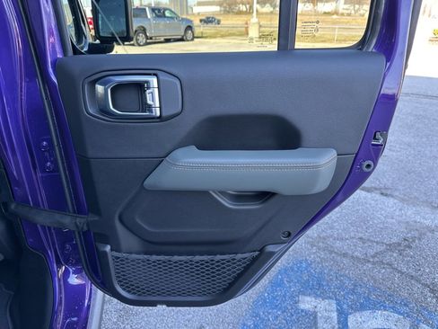 New 2026 Jeep Gladiator Mojave image 46