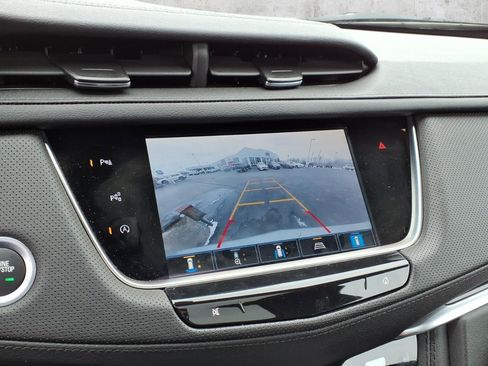 Used 2024 Cadillac XT5 Premium Luxury w/ Technology Package image 18