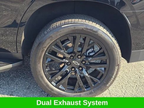 Used 2024 Chevrolet Tahoe Premier w/ Advanced Technology Package AWD/4WD image 34