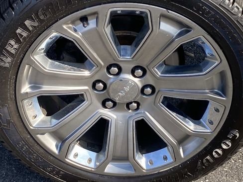 Used 2018 GMC Sierra 1500 Denali w/ Denali Ultimate Package image 26