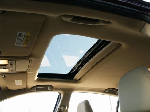 Used 2015 Honda Accord Touring image 16