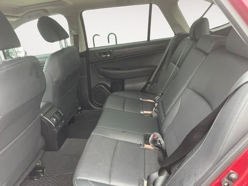 Used 2016 Subaru Outback 2.5i Limited image 12