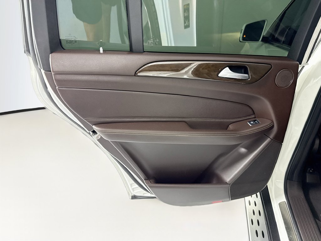 Used 2017 Mercedes-Benz GLS 450 4MATIC image 26