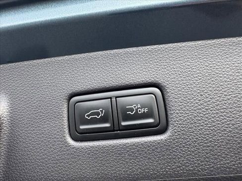 Used 2025 Kia Carnival SX Prestige FWD image 7