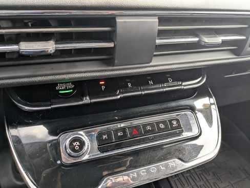 Used 2024 Lincoln Corsair Reserve w/ Equipment Group 201A image 18