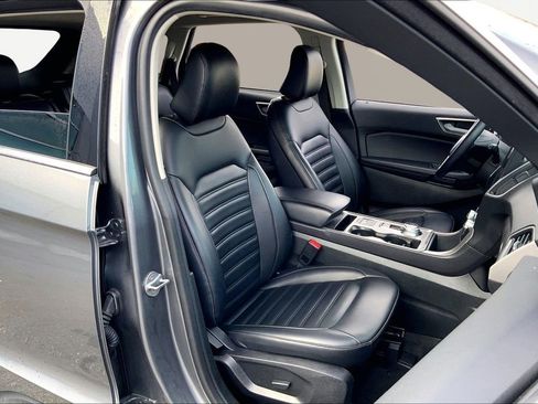 Used 2024 Ford Edge SEL image 19