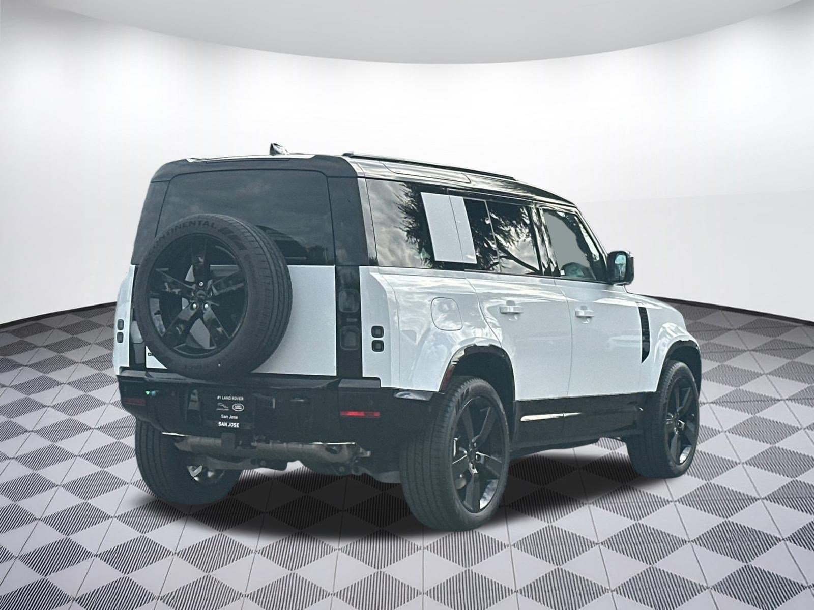 New 2026 Land Rover Defender 110 X-Dynamic SE AWD/4WD image 9