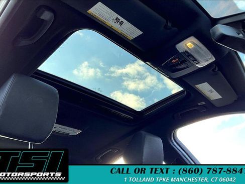 Used 2018 BMW 330i xDrive Sedan image 22