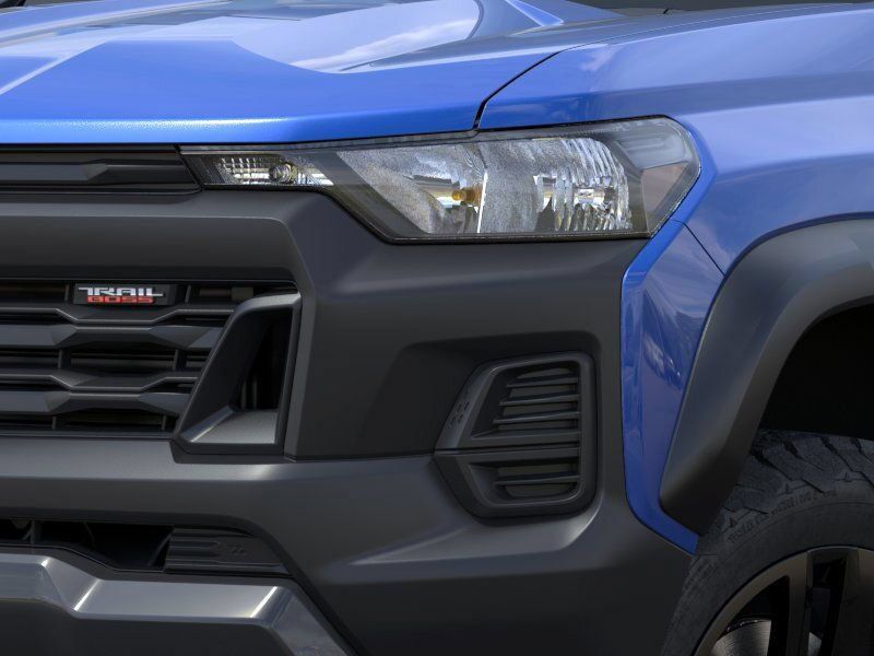 New 2025 Chevrolet Colorado Trail Boss AWD/4WD image 11