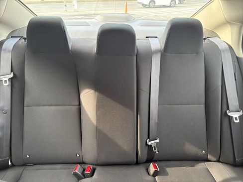 Used 2025 Nissan Sentra S FWD image 29