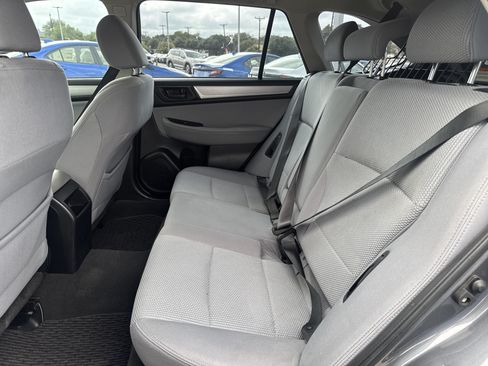 Used 2018 Subaru Outback 2.5i AWD/4WD image 10