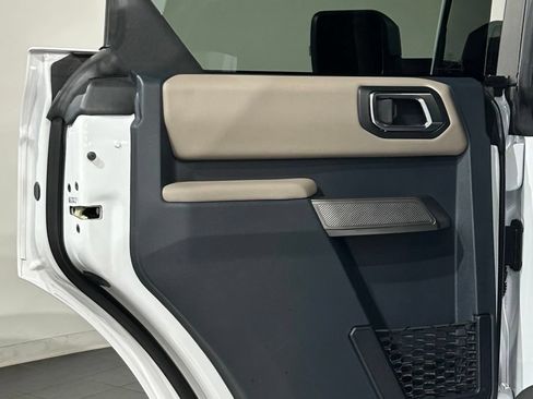 Used 2023 Ford Bronco Wildtrak AWD/4WD image 50