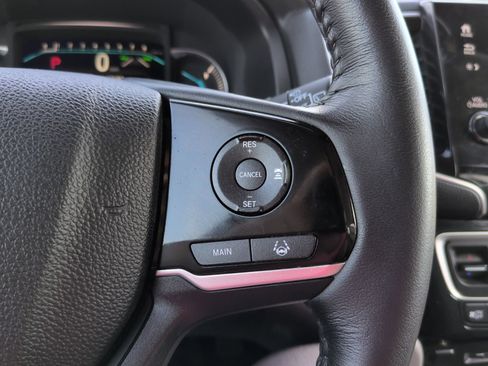 Used 2021 Honda Pilot Touring image 25