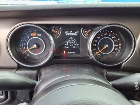 Used 2020 Jeep Wrangler Unlimited Sport S image 12