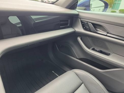 Used 2021 Porsche Taycan RWD image 46