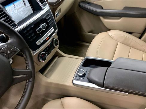Used 2014 Mercedes-Benz ML 350 2WD image 26