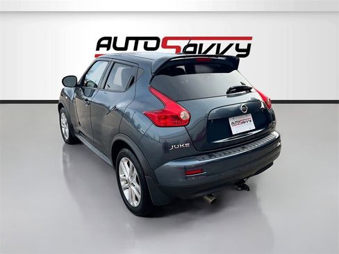 Used 2013 Nissan Juke SV image 5