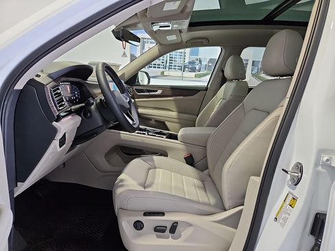 New 2026 Volkswagen Atlas SEL AWD/4WD image 17