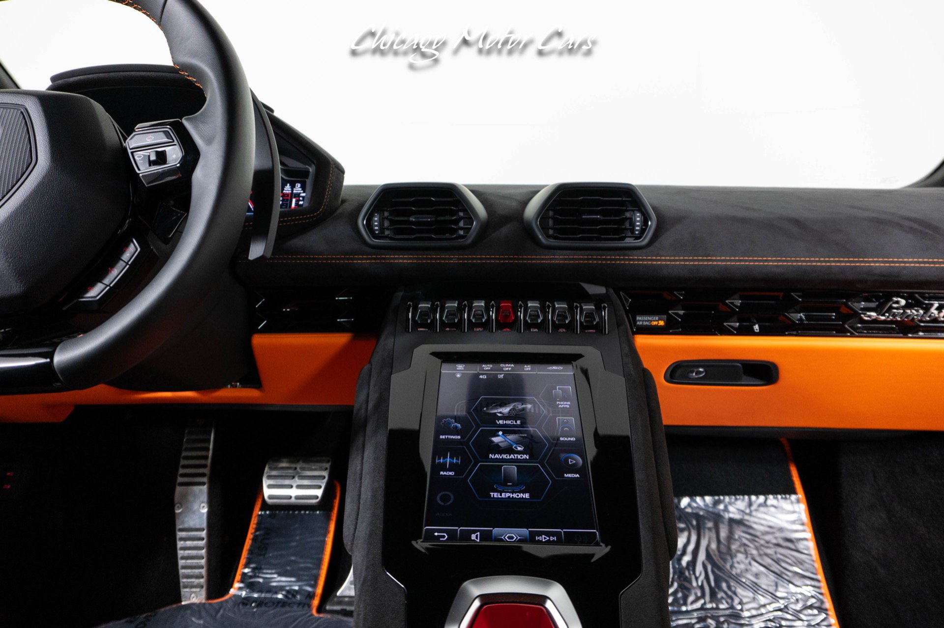Used 2023 Lamborghini Huracan Tecnica RWD image 35