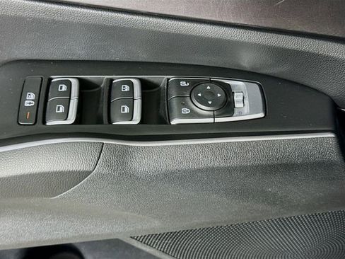 Used 2022 Kia Sorento S image 13