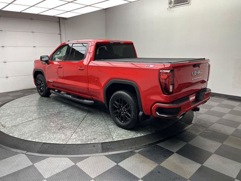 Used 2021 GMC Sierra 1500 Elevation AWD/4WD image 2