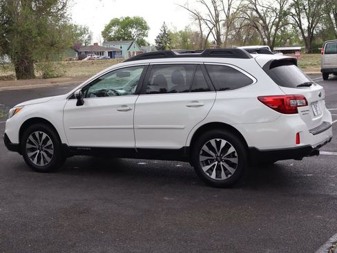 Used 2015 Subaru Outback 2.5i Limited image 8