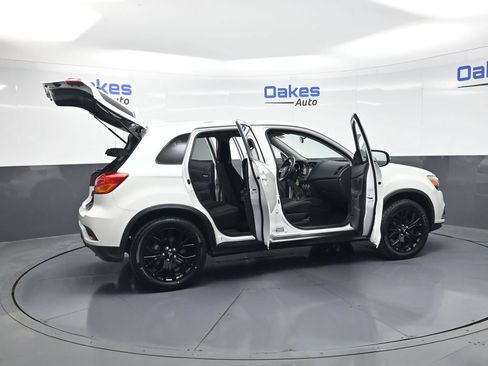 Used 2019 Mitsubishi Outlander Sport LE AWD/4WD image 51