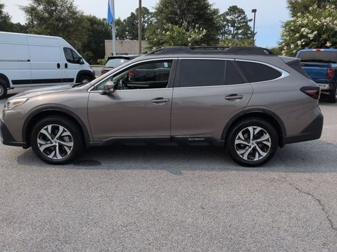 Used 2021 Subaru Outback Limited XT AWD/4WD image 6