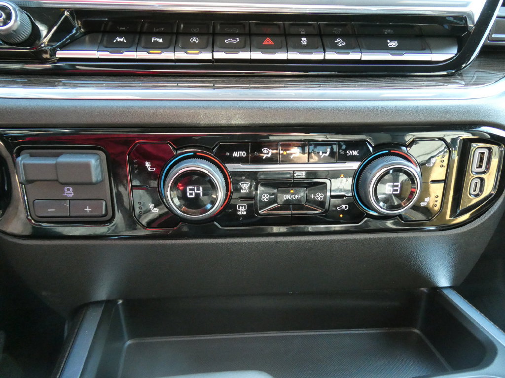 Certified 2024 Chevrolet Silverado 1500 RST AWD/4WD image 31