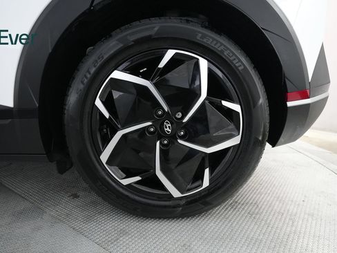 Used 2024 Hyundai Ioniq 5 SEL RWD image 9