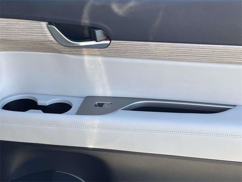 Used 2021 Hyundai Palisade SEL w/ Premium Package image 16