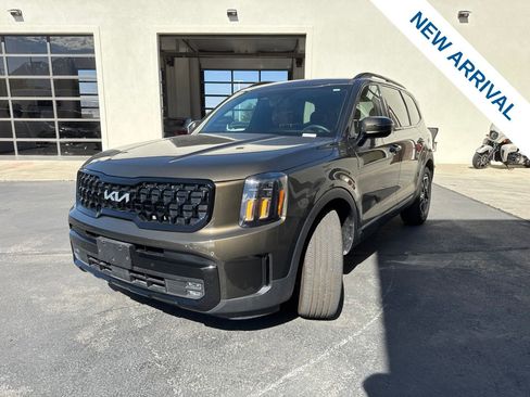 Used 2024 Kia Telluride SX Prestige X-Line AWD/4WD image 3