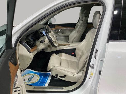 Used 2019 Volvo XC90 T6 Inscription w/ Advanced Package AWD/4WD image 18