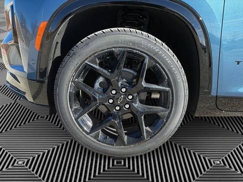New 2026 Chevrolet Traverse RS AWD/4WD image 9