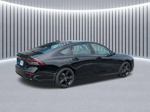 Certified 2025 Honda Accord Sport image 6