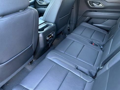 Used 2023 Chevrolet Tahoe LT AWD/4WD image 12