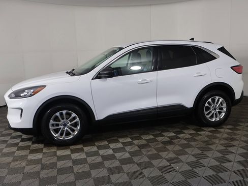 Used 2022 Ford Escape SE w/ Convenience Package image 16