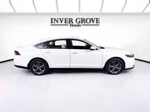 Used 2024 Honda Accord EX-L image 4