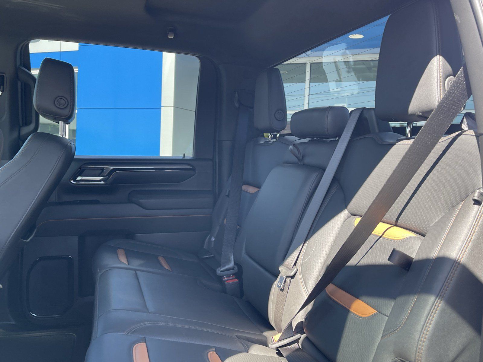 Used 2025 GMC Sierra 2500 AT4 AWD/4WD image 16