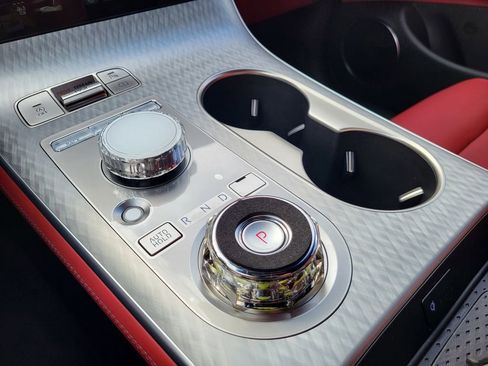 New 2026 Genesis GV70 2.5T Sport Prestige image 18