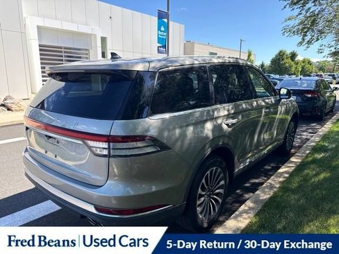Used 2023 Lincoln Aviator AWD w/ Premium Package image 7