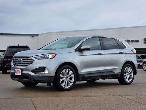Used 2024 Ford Edge Titanium AWD/4WD image 3