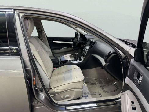 Used 2009 INFINITI G37 Journey w/ Premium Pkg RWD image 37