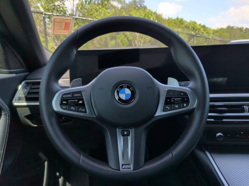 Used 2024 BMW 230i Coupe w/ Premium Package RWD image 19