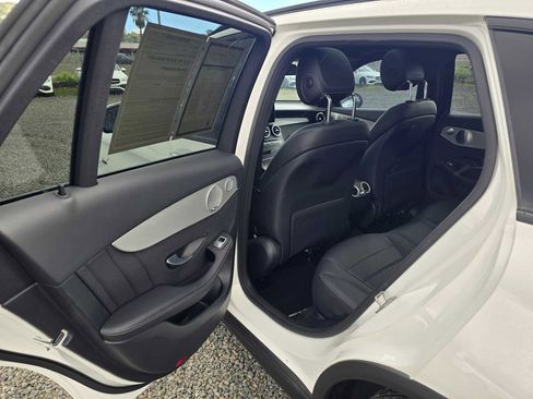 Used 2019 Mercedes-Benz GLC 350e GLC 350e image 17